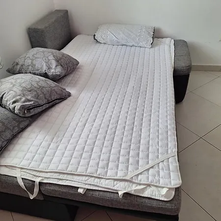 Apartment Suzana Omis