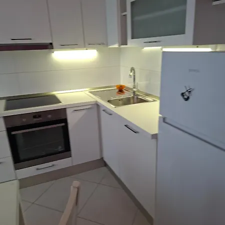 Suzana Appartamento Omiš
